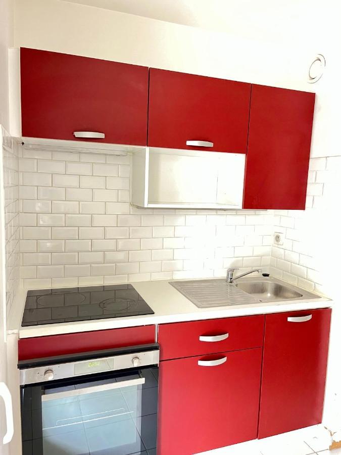 Appartement LE 4BIS C - Grand jardin et parking à Reims Extérieur photo