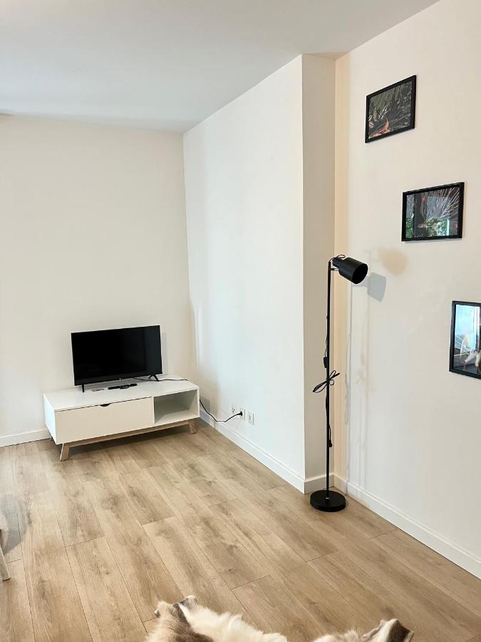 Appartement LE 4BIS C - Grand jardin et parking à Reims Extérieur photo