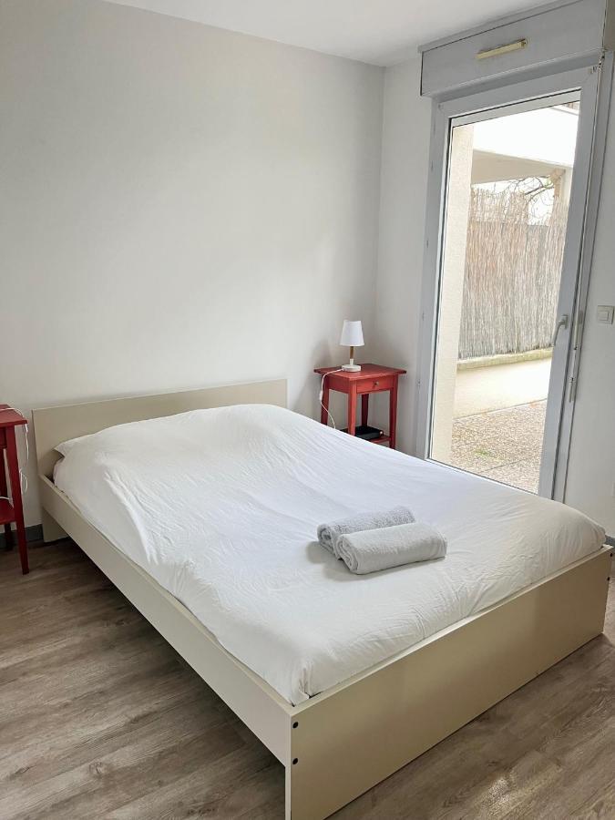 Appartement LE 4BIS C - Grand jardin et parking à Reims Extérieur photo
