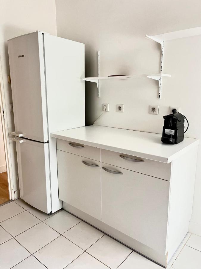 Appartement LE 4BIS C - Grand jardin et parking à Reims Extérieur photo