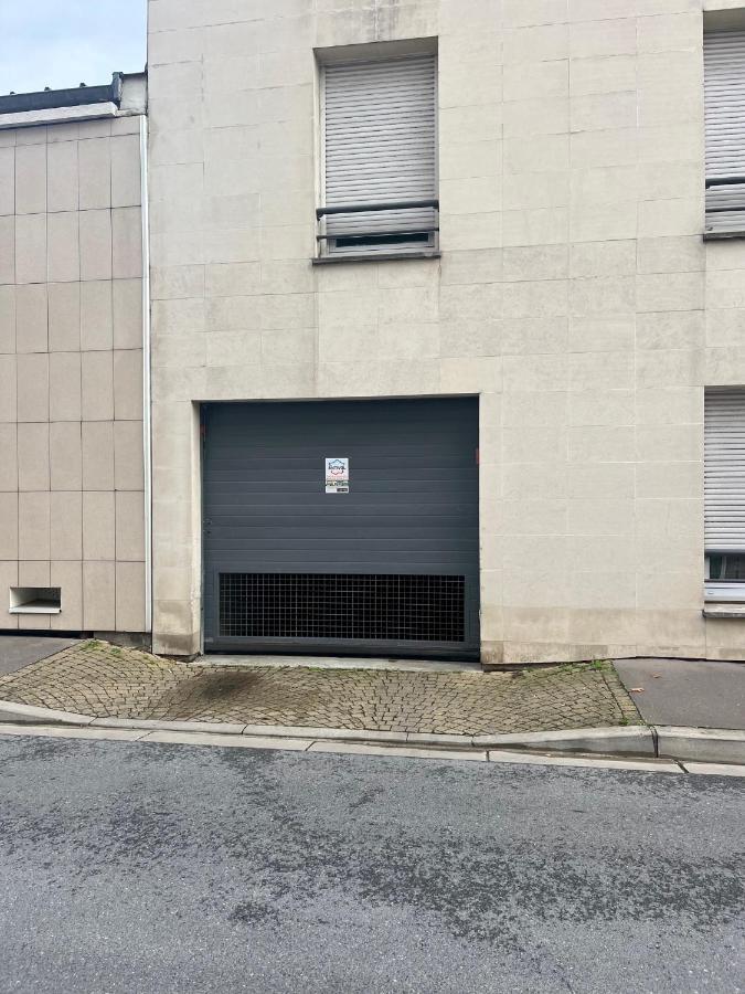 Appartement LE 4BIS C - Grand jardin et parking à Reims Extérieur photo
